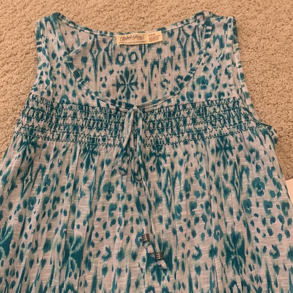 Tank Top - Picture 2 of 4